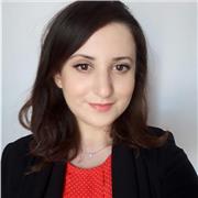 Professeur de français langue étrangère expérimenté, passionné par la littérature et la pédagogie